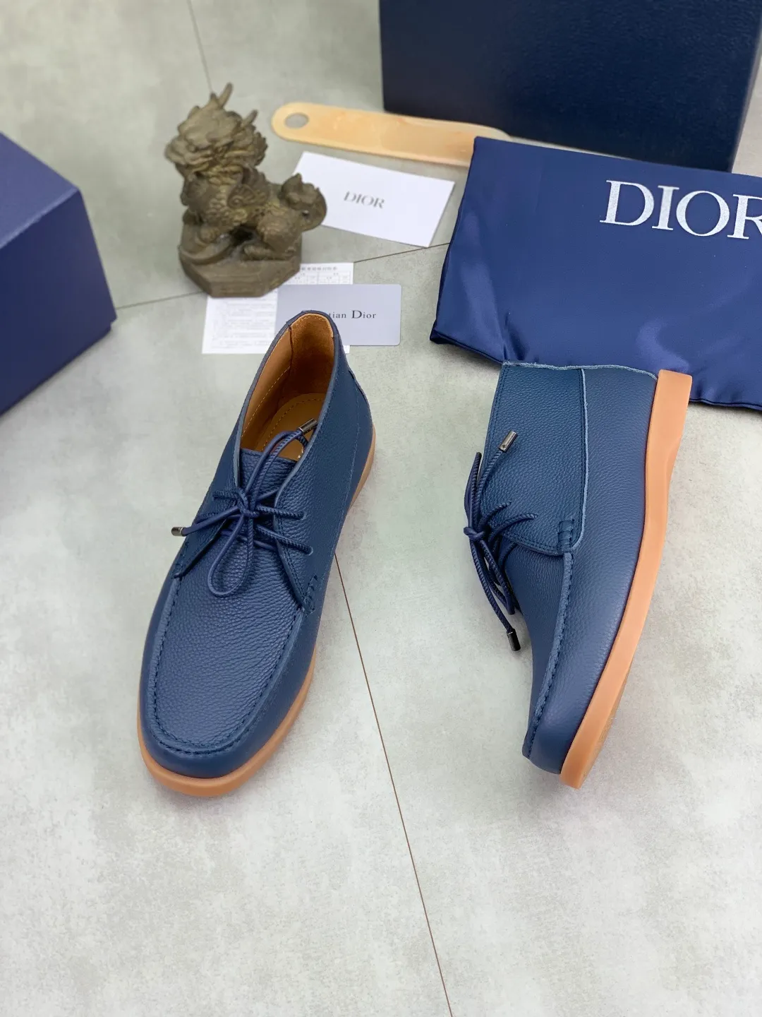 Men's Men's Shoes 💰P580 New Niuli💰High Version 💎💎💎Dior Original! Top Italian purchasing agent! Men's high-top business casual leather shoes, original imported calfskin upper, oiled edges, ultimate texture, gentleman style, imported cowhide lining inside, top-quality original Italian rubber outsole, first-class workmanship, top quality! Size: 39-44 (45 customized)